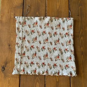 BEAUTIFUL Floral Bandeau crop top